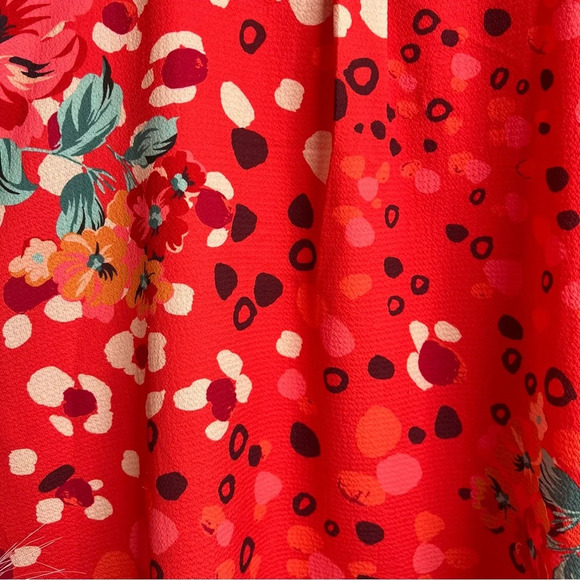 Umgee Vibrant Orange Printed Back Ragged Hem & Sleeves Blouse. Size Small. - Picture 10 of 11